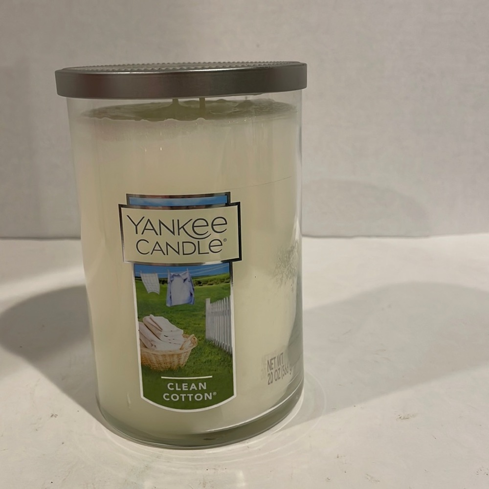 Yankee Candle 20 Oz Clean Cotton NEW